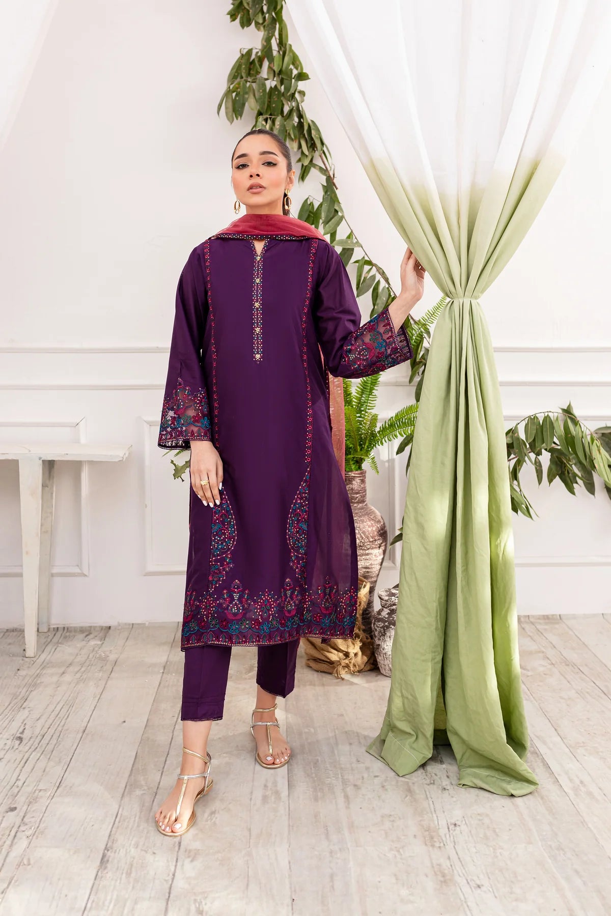 Corset 3pc - Embroidered Lawn Dress